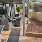 فيلة Atlantico Views *