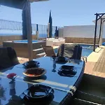 فيلة Atlantico Views كانديلاريا