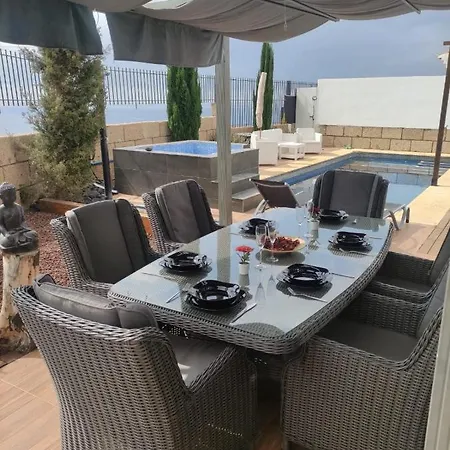 Atlantico Views